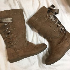 Stride Rite Lace Up Boots